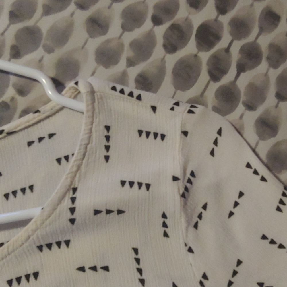 Shirt - Picture 2 of 2